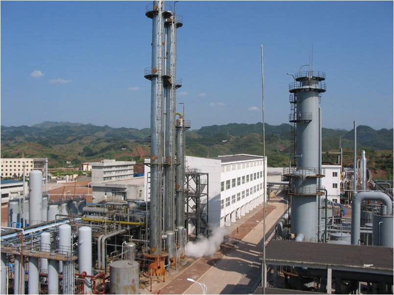 Production of methanol from coal-mine gas